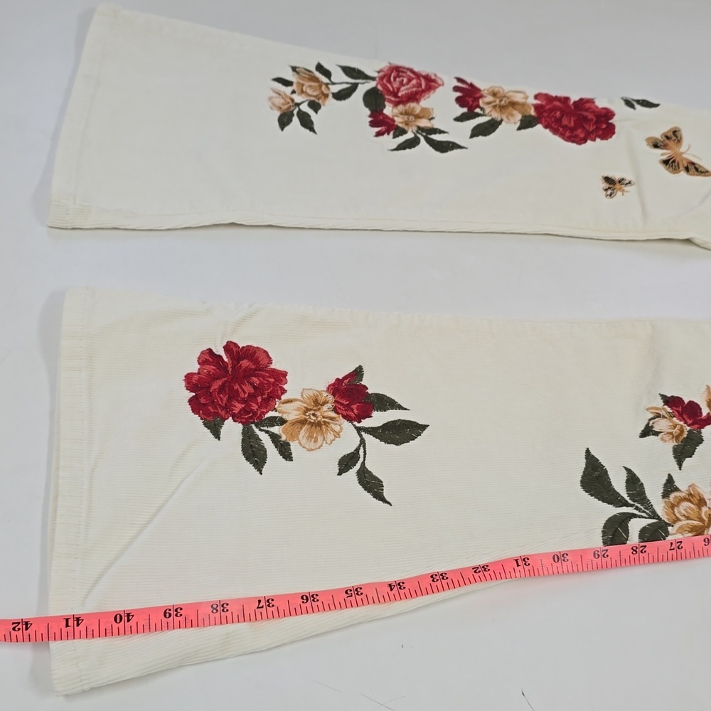Driftwood Farrah Offwhite Corduroy Flare Pants Bees & Roses Embroidery - Picture 5 of 13